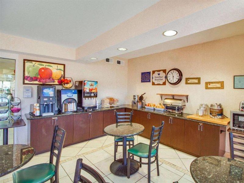 Mainstay Texas Medical Center-reliant Park Hotel