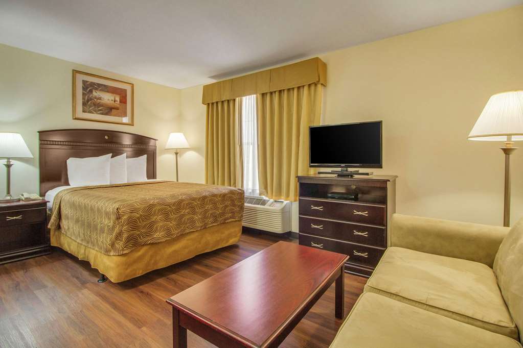 Mainstay Texas Medical Center-reliant Park 3*